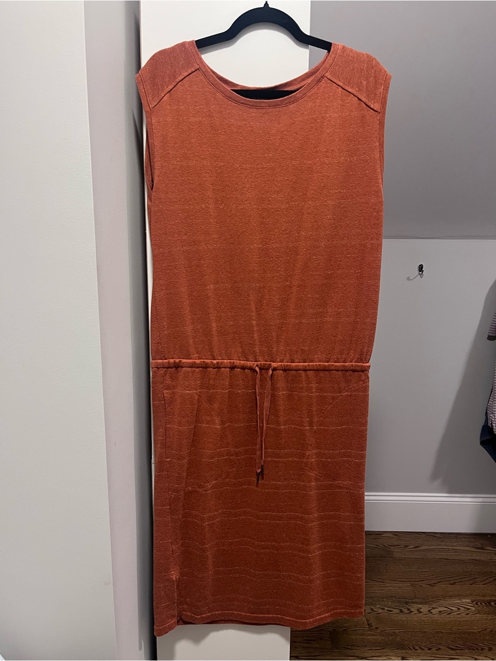 Prana Sleeveless Drawcord Midi Dress in Rust Orange